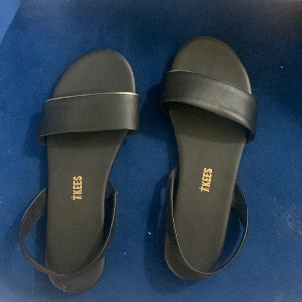 Black sandals with ankle strap